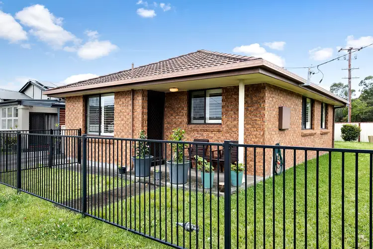 38B Margaret Street, Warners Bay NSW 2282