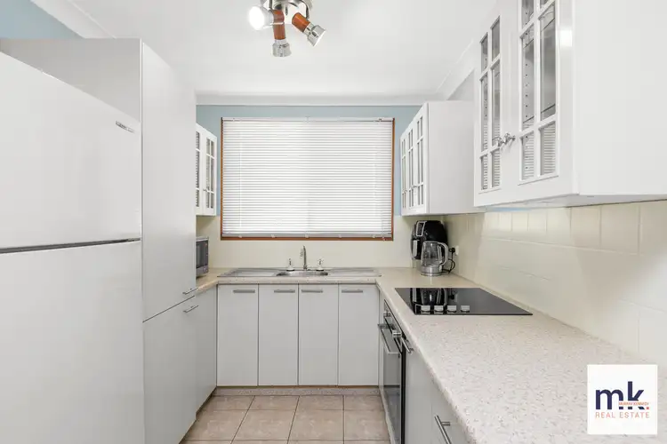 Fourth view of Homely villa listing, 2/102 Chasselas Avenue, Eschol Park NSW 2558