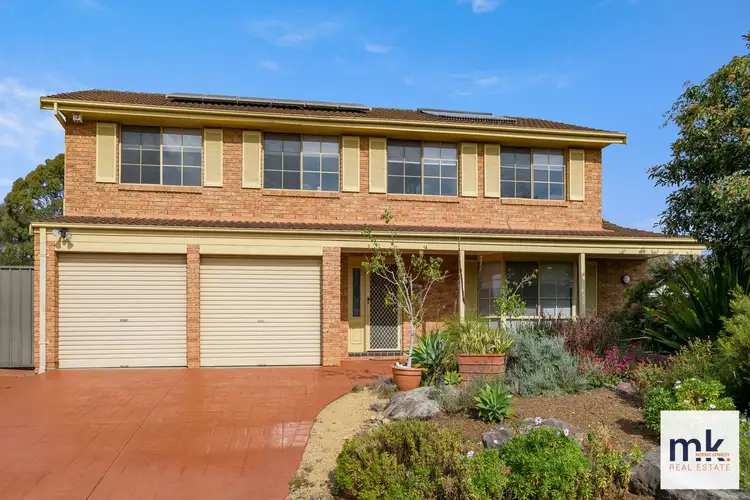 16 Amazon Place, Kearns NSW 2558