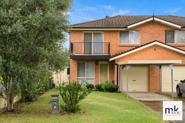 1/6 Cornelian Avenue, Eagle Vale NSW 2558