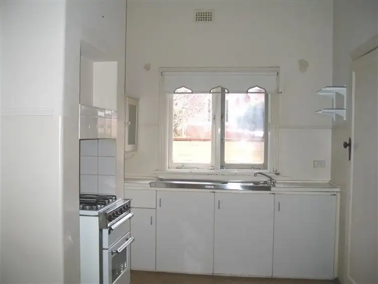 Fifth view of Homely villa listing, 2/171 Stirling Highway, Nedlands WA 6009