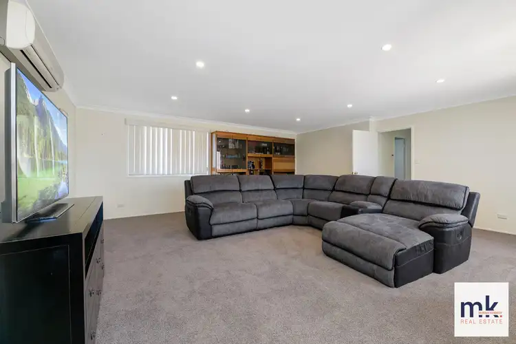 Second view of Homely house listing, 8 Thames Place, Kearns NSW 2558