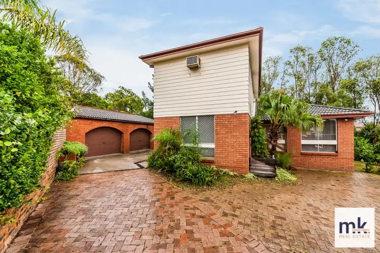 3 Lerwick Place, St Andrews NSW 2566