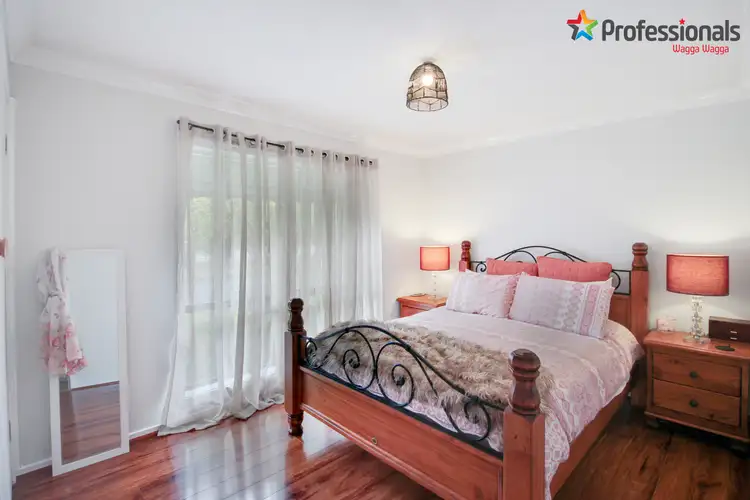 Seventh view of Homely house listing, 37 Truscott Drive, Ashmont NSW 2650