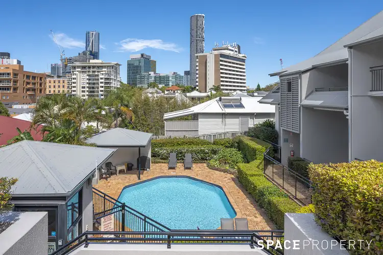 Main view of Homely apartment listing, 34/27 Birley Street, Spring Hill QLD 4000