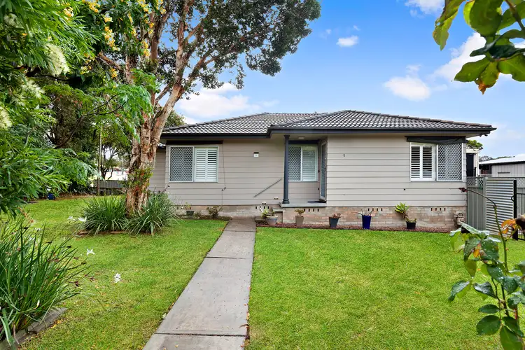 1 Dorset Close, Edgeworth NSW 2285