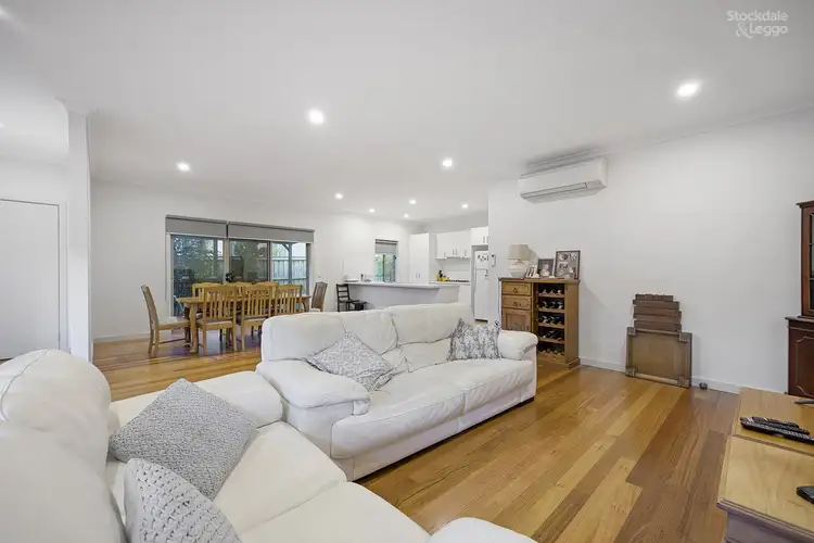 Fifth view of Homely house listing, 4 Panorama Close, Yarra Glen VIC 3775