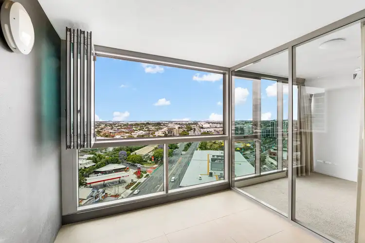 31403/2 Harbour Road, Hamilton QLD 4007