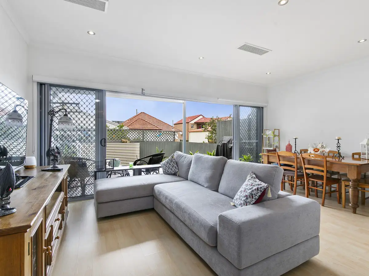 Main view of Homely townhouse listing, 5/100 Bride Street, Wynnum QLD 4178