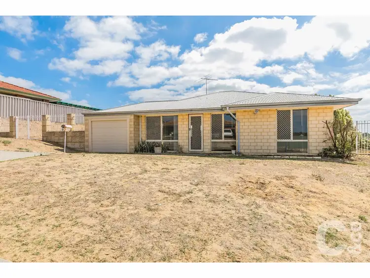 Second view of Homely house listing, 6 Hueston Lookout, Leda WA 6170
