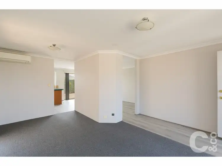 Fourth view of Homely house listing, 6 Hueston Lookout, Leda WA 6170