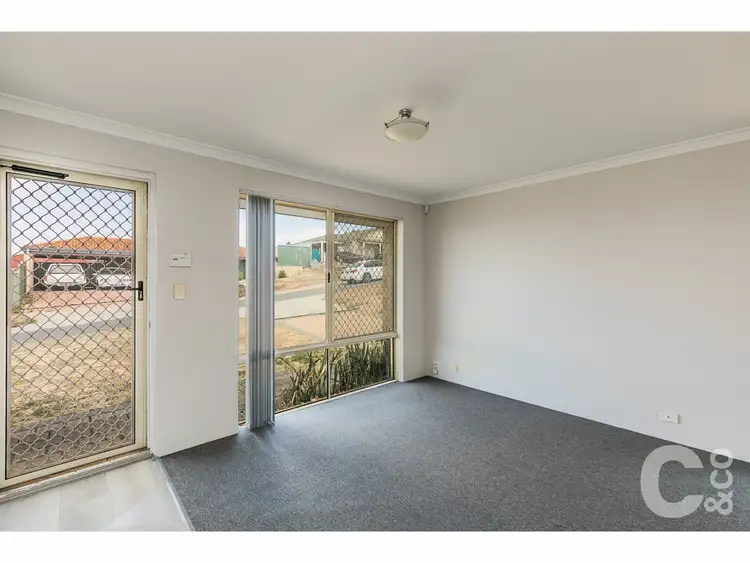 Fifth view of Homely house listing, 6 Hueston Lookout, Leda WA 6170