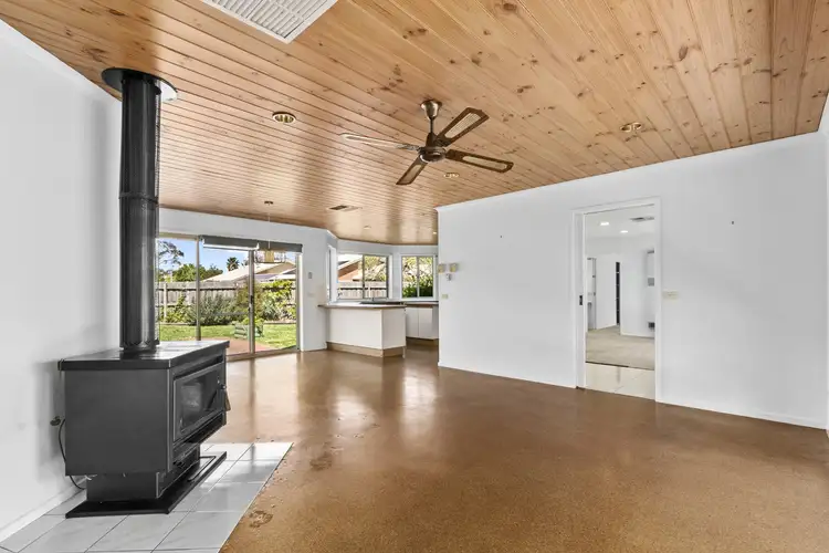 Second view of Homely house listing, 11 Melaleuca Court, Sale VIC 3850