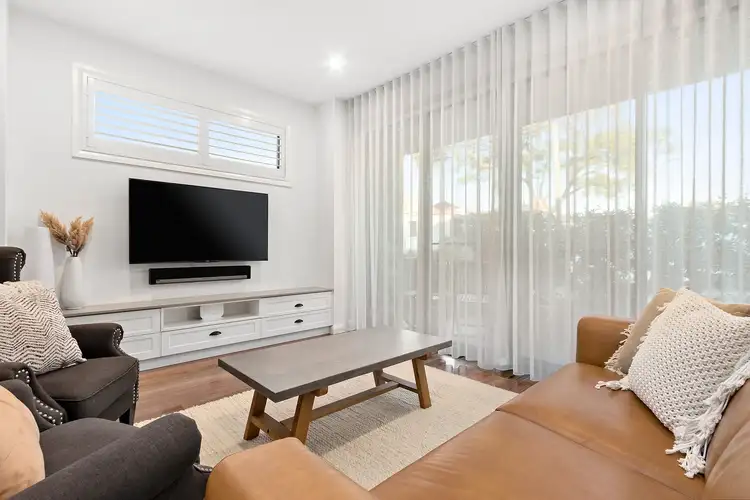 Sixth view of Homely house listing, 11 George Street, Islington NSW 2296
