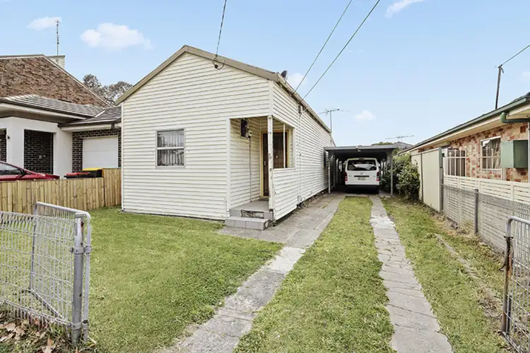 70 Windsor Avenue, Croydon Park NSW 2133