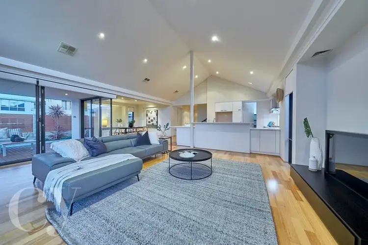 13 Patriot Link, North Coogee WA 6163