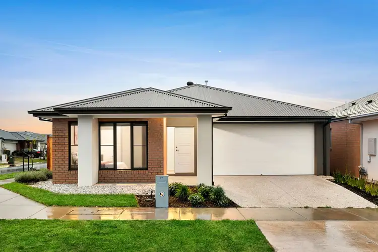 27 Spirit Crescent, Armstrong Creek VIC 3217