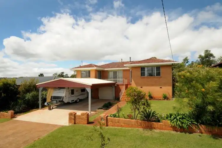 20 Loch Street, Centenary Heights QLD 4350