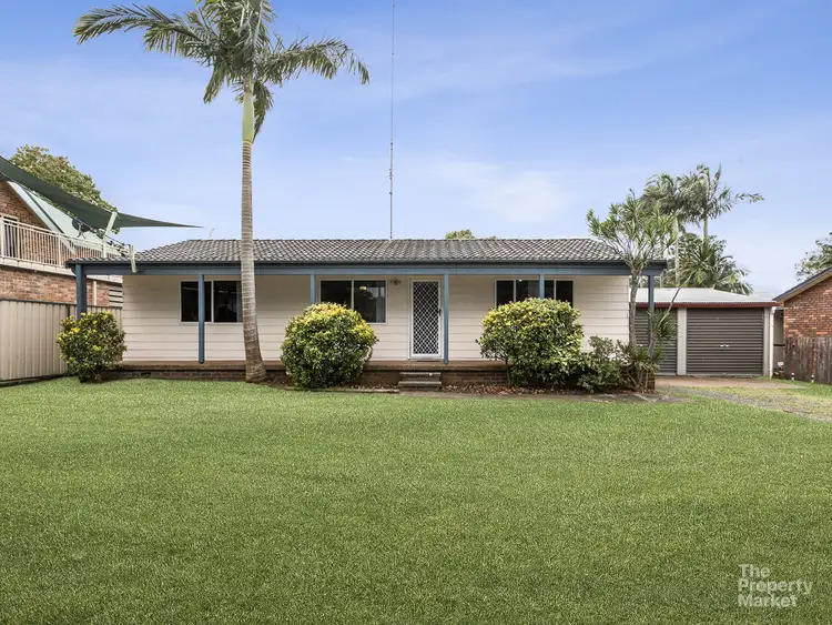 20 Barclay Avenue, Mannering Park NSW 2259