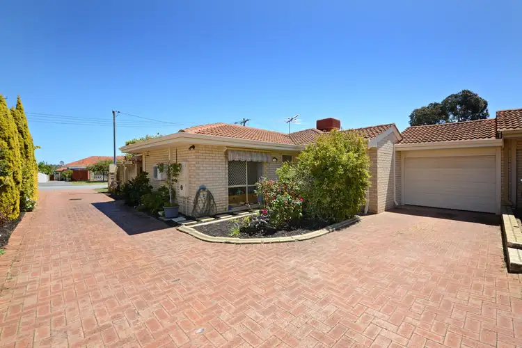 1/4 Sue Ellen Place, Balcatta WA 6021