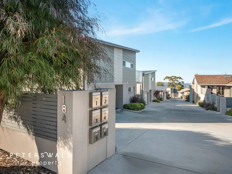 10/184 Roslyn Avenue, Blackmans Bay TAS 7052