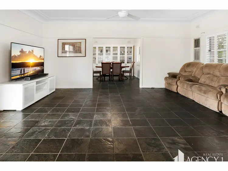 Fifth view of Homely house listing, 33 Beverley Crescent, Marsfield NSW 2122