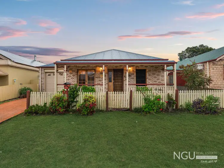 8 Eden Crescent, Springfield Lakes QLD 4300