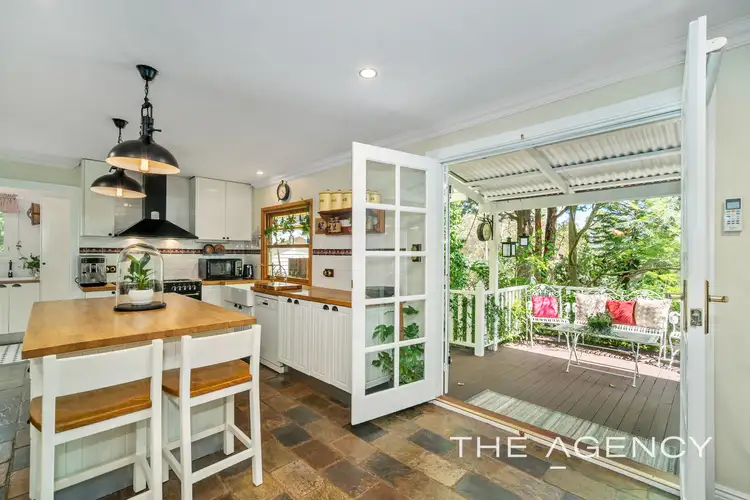 2740 Brooking Road, Parkerville WA 6081