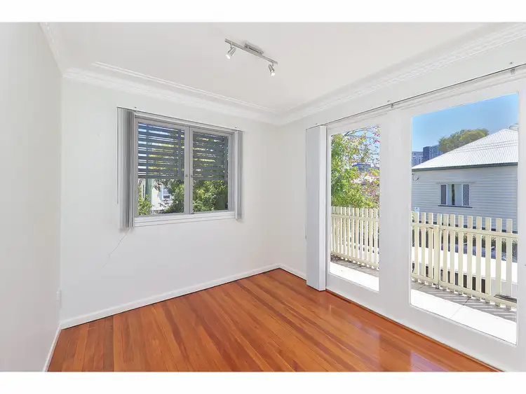 Fifth view of Homely unit listing, 4/1 Eve Street, Kangaroo Point QLD 4169