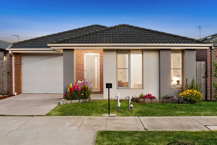 34 Trinity Way, Armstrong Creek VIC 3217