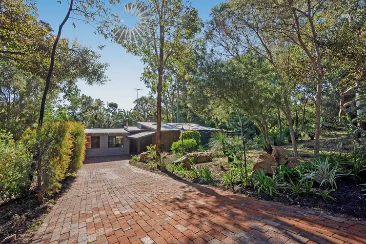 12 Notting Hill Drive, Roleystone WA 6111
