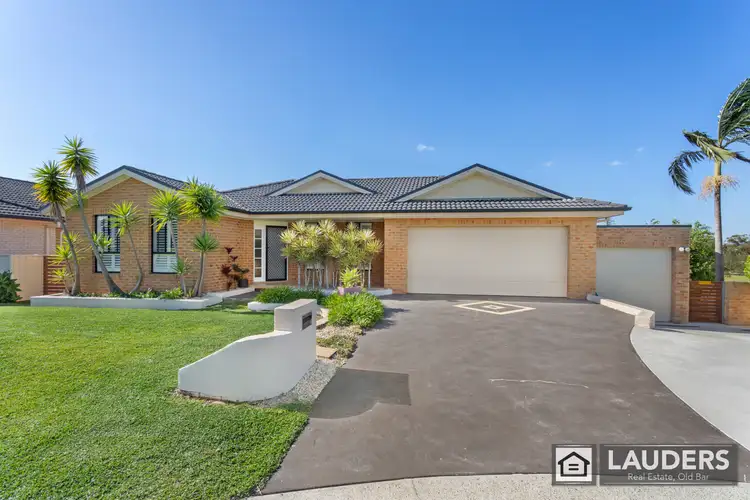 27 Coronation Street, Old Bar NSW 2430
