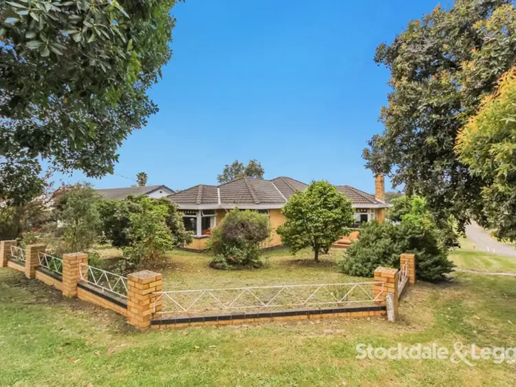 16 Baths Road, Mirboo North VIC 3871