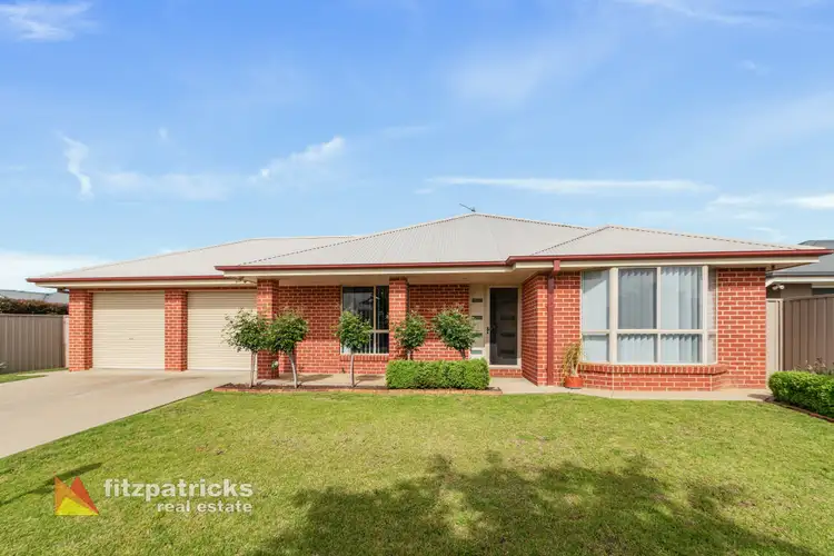 Main view of Homely house listing, 19 Bindari Avenue, Glenfield Park NSW 2650