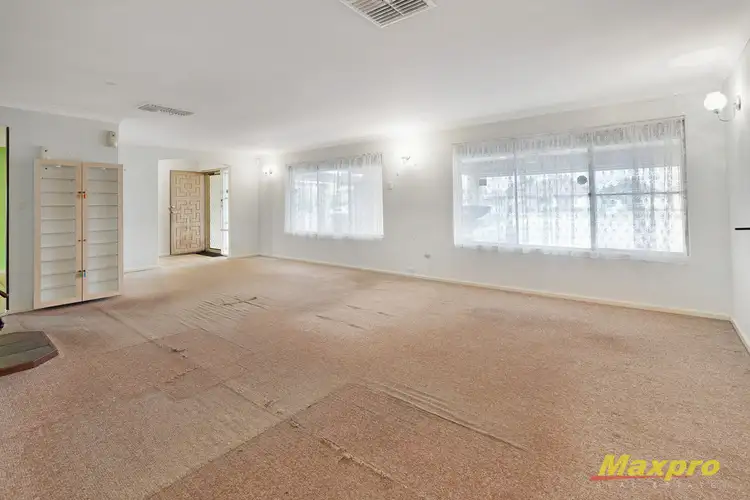 Sixth view of Homely house listing, 5 Palin Court, Langford WA 6147