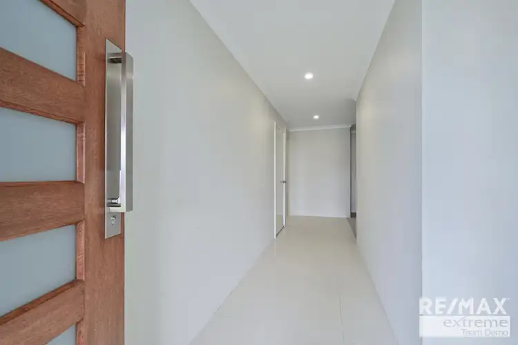 Third view of Homely house listing, 5 Panola Way, Sinagra WA 6065