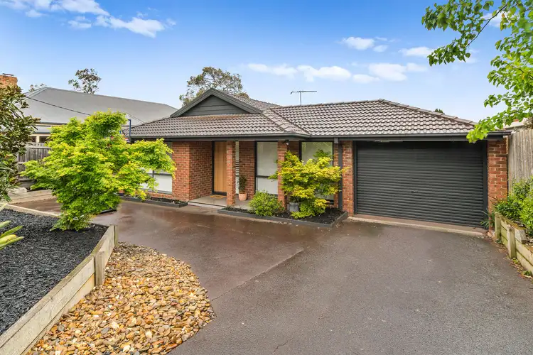 10 Summerhill Crescent, Mount Eliza VIC 3930