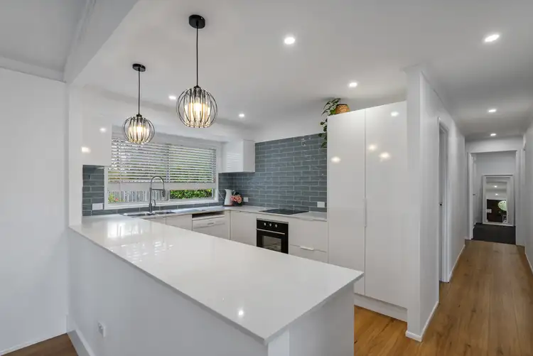 Second view of Homely house listing, 5 Lapford Court, Alexandra Hills QLD 4161