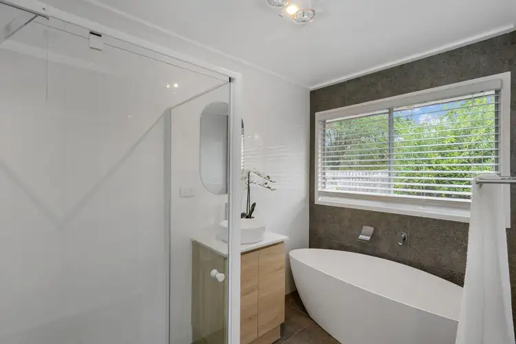 Sixth view of Homely house listing, 5 Lapford Court, Alexandra Hills QLD 4161