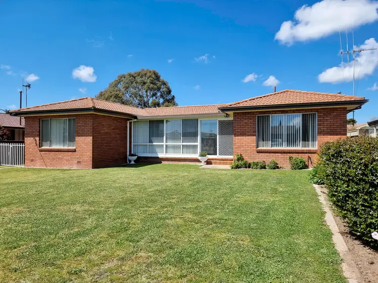 16 Carroll Street, Orange NSW 2800