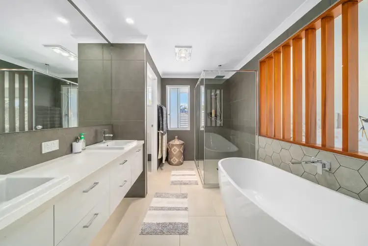 Fifth view of Homely house listing, 10 Comet Circuit, Warner QLD 4500