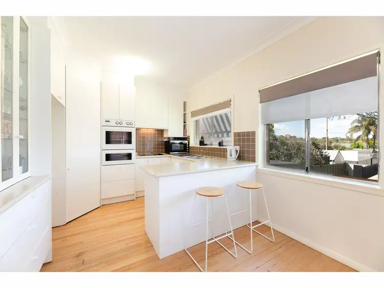 Third view of Homely house listing, 684 Morningside Place, Albury NSW 2640