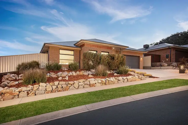 Second view of Homely house listing, 5 Ballyneal Terrace, Wodonga VIC 3690