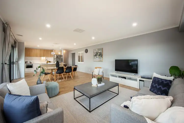 Sixth view of Homely house listing, 5 Ballyneal Terrace, Wodonga VIC 3690