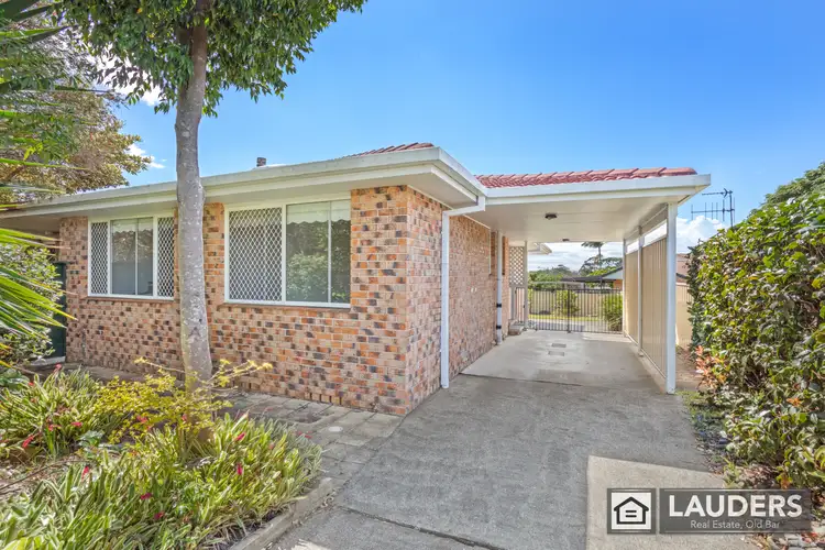 1/3 Wyden Street, Old Bar NSW 2430