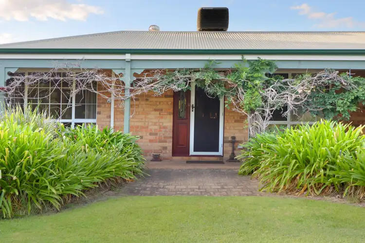 2 Spyglass Circle, Canning Vale WA 6155