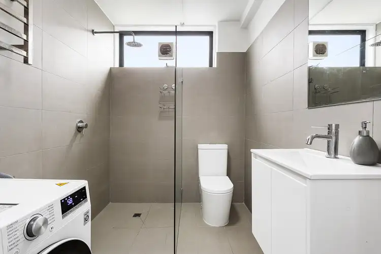 Sixth view of Homely apartment listing, 3/5 Kent Road, Box Hill VIC 3128