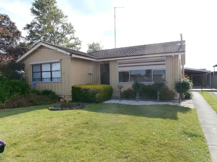 17 Dunoon Street, Colac VIC 3250