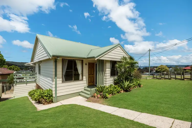 13 Cary Crescent, Springfield NSW 2250