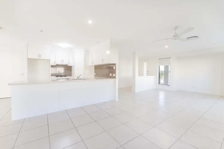 Sixth view of Homely house listing, 5 Reimers Street, Emerald QLD 4720